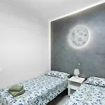 Kellys' Bayuca Apartament *